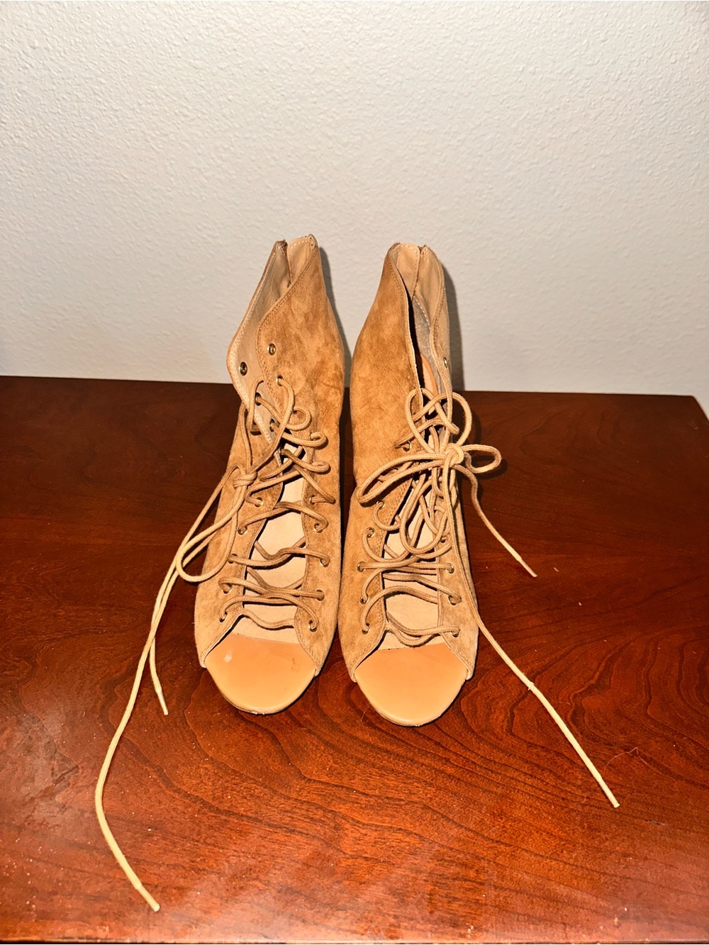 Women's Lace-Up Peep Toe Ankle Boots in Tan